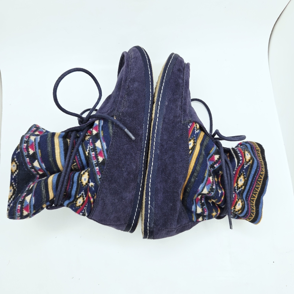 Women's Patterned Ankle Boots - Picture 9 of 12